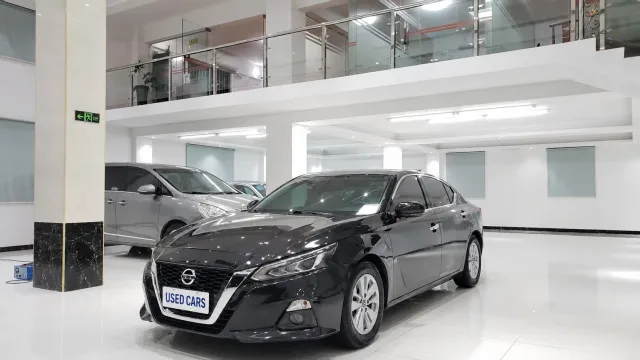 2019 Nissan Teana 2.0L XL Comfort used Sedan for export from China - photo 1